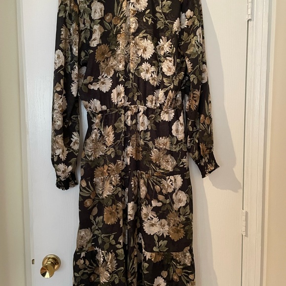 NWOT Black Floral Dress L - Picture 3 of 8